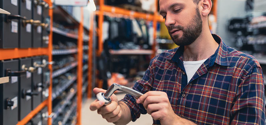 Locksmith For Retail Stores Lockout Services in El Cerrito, California