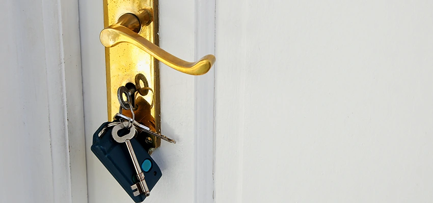 Broken Door Key Extraction in El Cerrito, CA